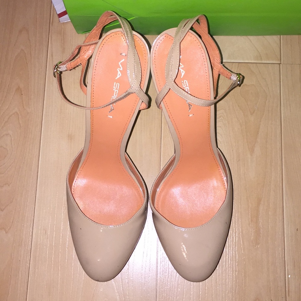 Via Spiga cream patent platform pumps - Picture 2 of 8